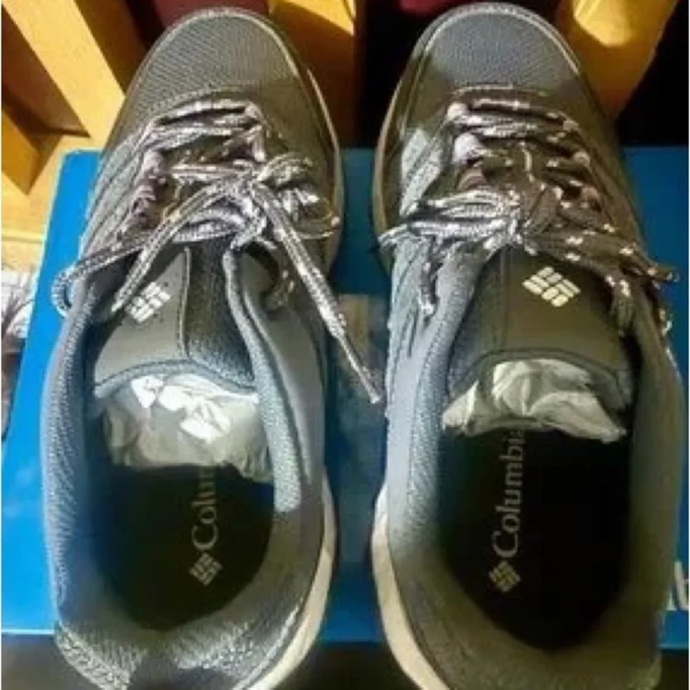 Columbia Men's Gray Athletic Trail Sneakers
